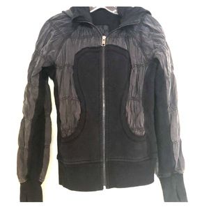 Super cute Lululemon limited edition scuba hoodie!